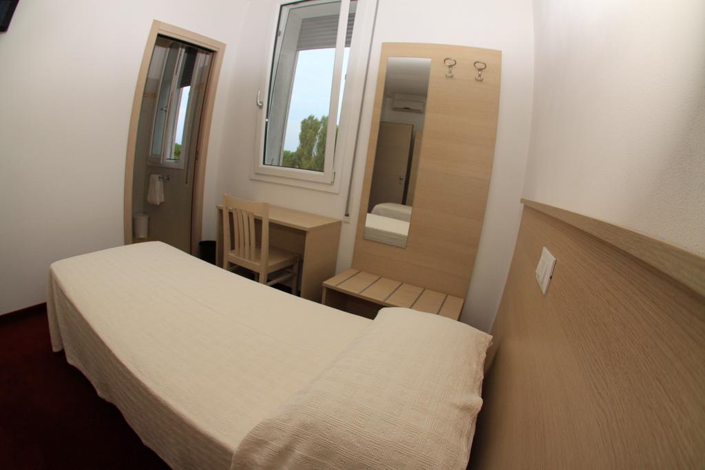 Park Hotel Italia Tezze sul Brenta Zimmer foto